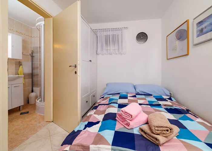 Helles Studio-apartment Nur 350 Meter Zum Mit Grill, Privatparkplatz, Liege *