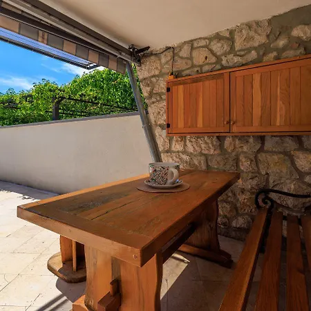 דירה Helles Studio-apartment Nur 350 Meter Zum Mit Grill, Privatparkplatz, Liege דראמליי