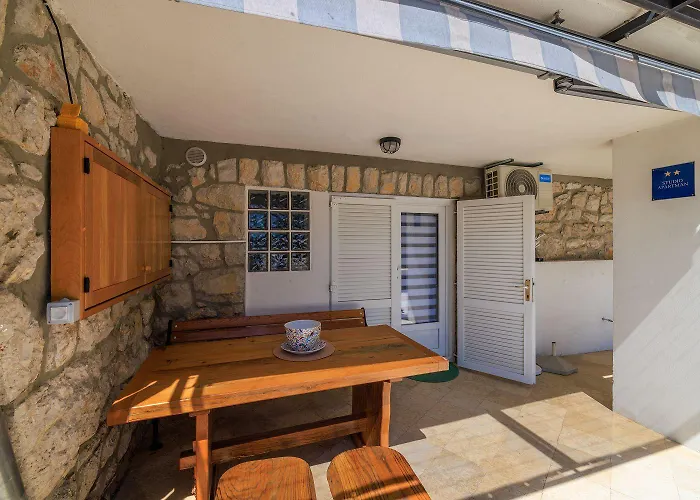Helles Studio-apartment Nur 350 Meter Zum Mit Grill, Privatparkplatz, Liege 公寓 德拉马利